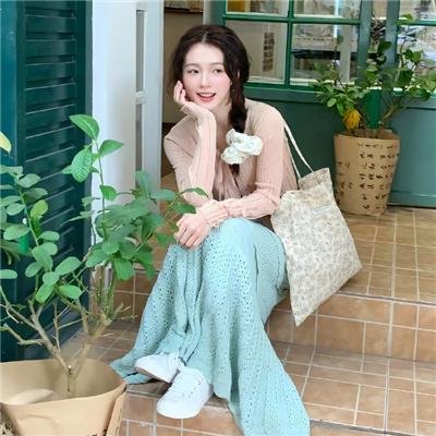 唯独我不屈在唱
